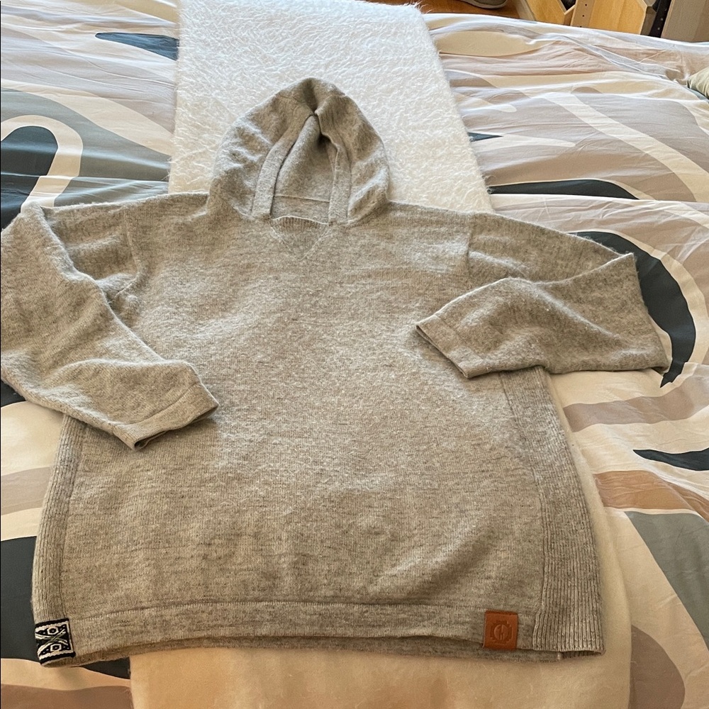 Paka Apparel Hoody